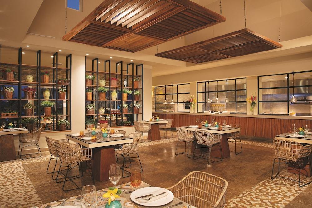 Secrets Royal Beach Punta Cana (Adults Only) ภายนอก รูปภาพ